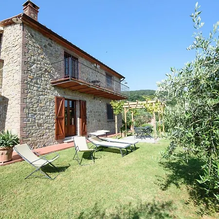 Lisciano Niccone Sleeps 10 Pool Wifi