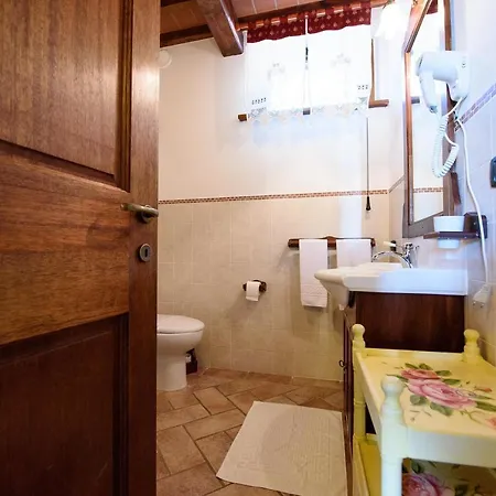 Lisciano Niccone Sleeps 10 Pool Wifi * Corgna