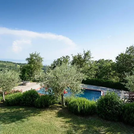 Lisciano Niccone Sleeps 10 Pool Wifi * Corgna