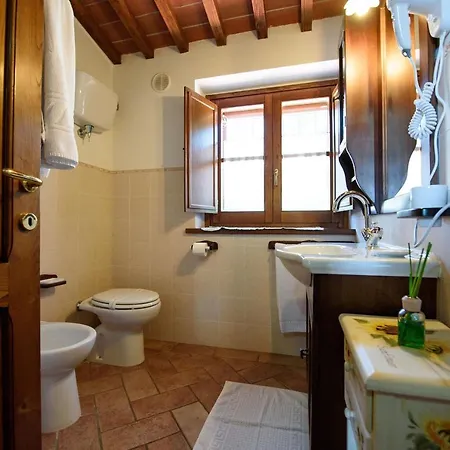 Lisciano Niccone Sleeps 10 Pool Wifi *