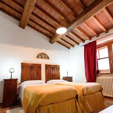 Lisciano Niccone Sleeps 10 Pool Wifi Villa