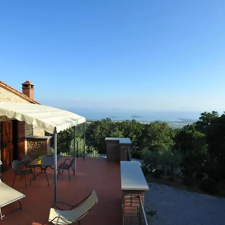 Lisciano Niccone Sleeps 10 Pool Wifi Villa